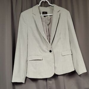 Sz 14 Worthington Light Gray Tailored Blazer with Notched Lapels
